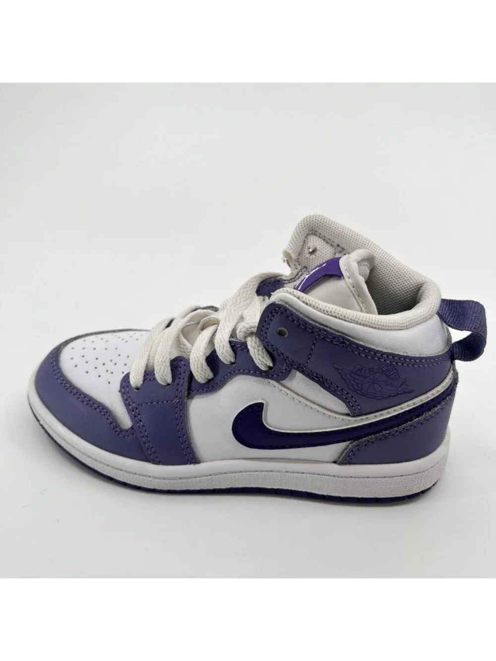 Nike Air Jordan 1 Mid Girls Size 12C White Court Purple Athletic Shoes Sneakers